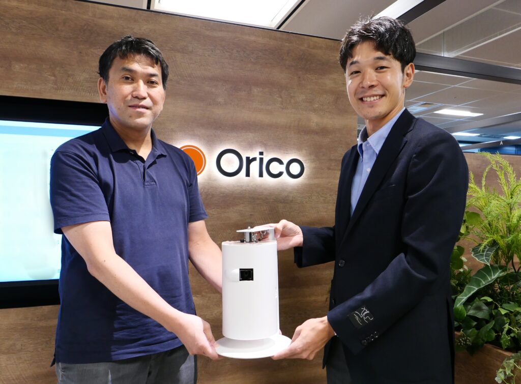 オリコとアルムナイが「香り」で協業 ー 「特別な距離感」から生まれたスムーズな連携