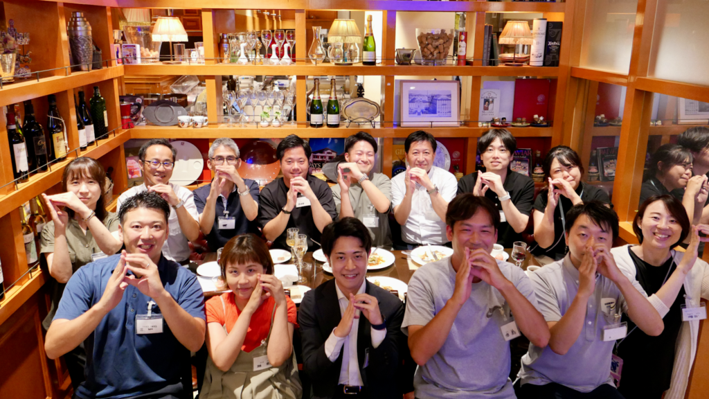 パラマウントベッド2025年7月の交流会での集合写真