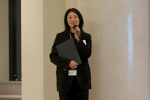 乾杯の挨拶をする太田部長。